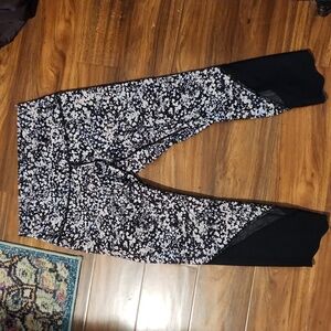 lululemon wunder under crop 11